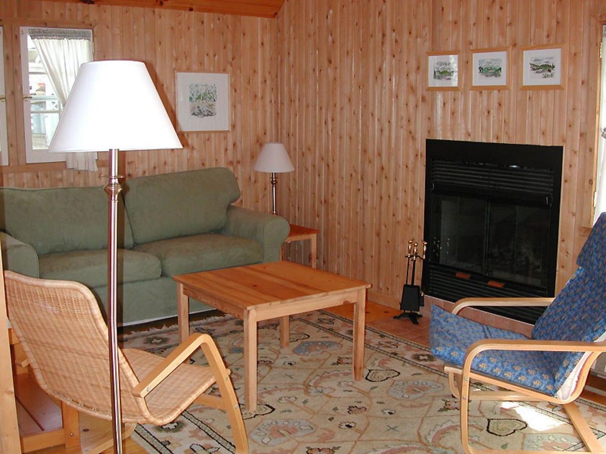 Birch Cliff Lodge On Baptiste Lake Highland Grove Eksteriør billede