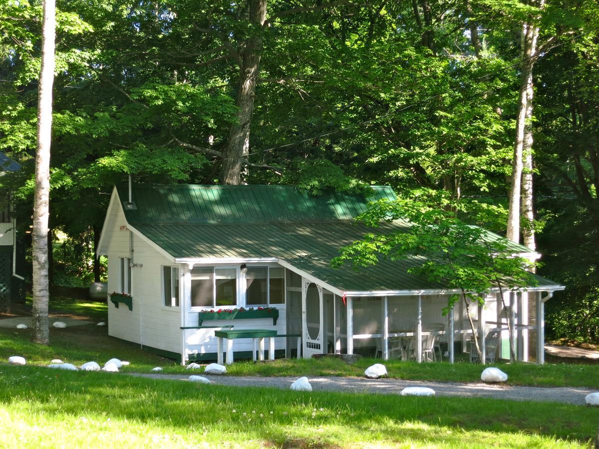 Birch Cliff Lodge On Baptiste Lake Highland Grove Eksteriør billede